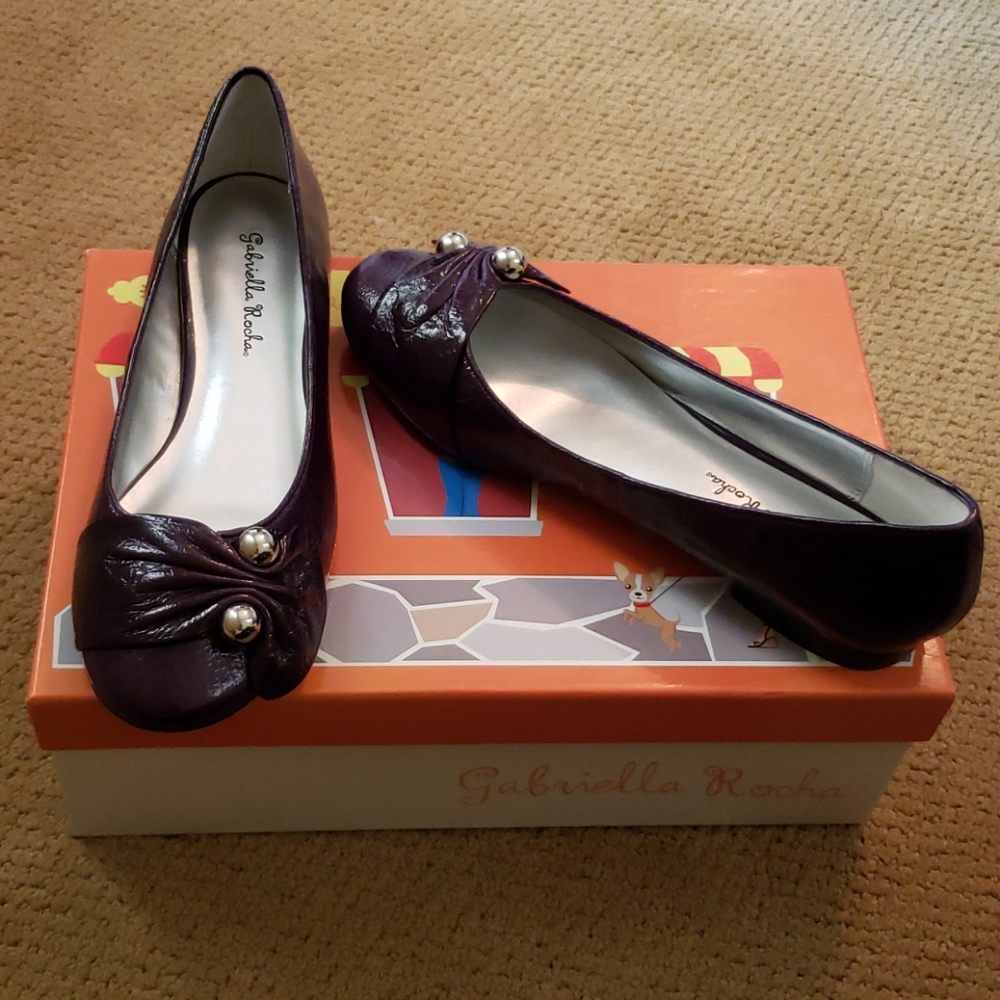 New Embellished Ballet Flats